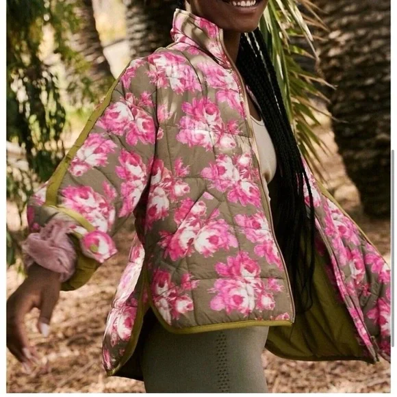 Free People FP Movement Printed Pippa Packable Puffer Jacket Sz S Pink Rose NWT - Picture 2 of 16